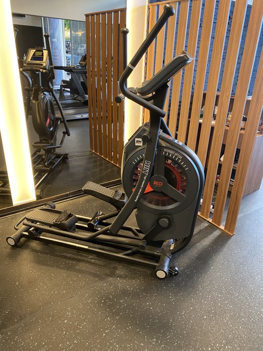 Bicicleta elitica BH