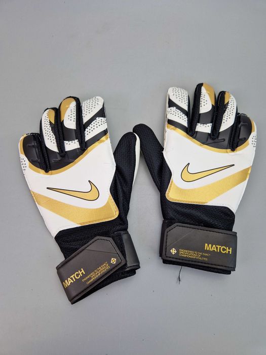 Rękawice Bramkarskie NIKE GK Match Jr. 7