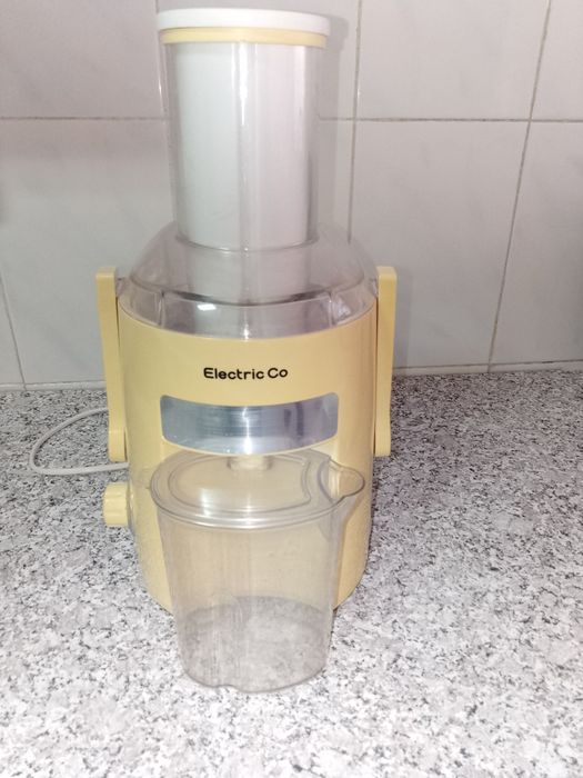 Vendo centrífuga de sumos. 20€ Negociável