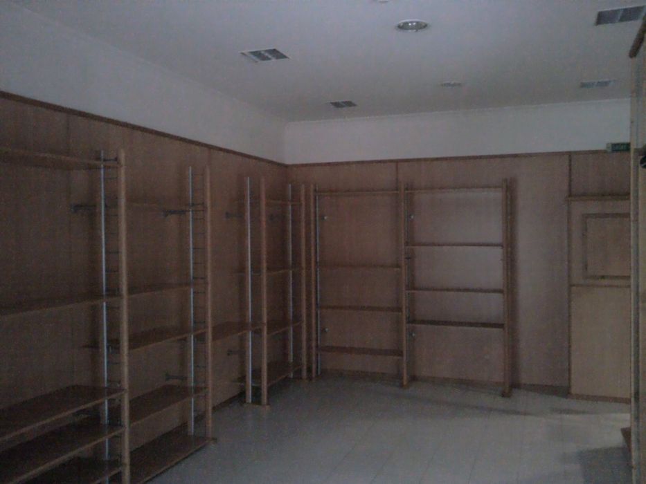 Loja no Fundão centro