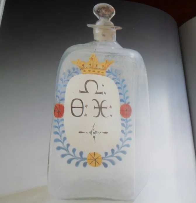 Livro dos CTT completo "A Farmácia e o Medicamento - Uma História Concisa "