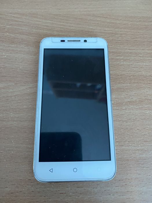 Мобільний телефон Huawei y541-u02.