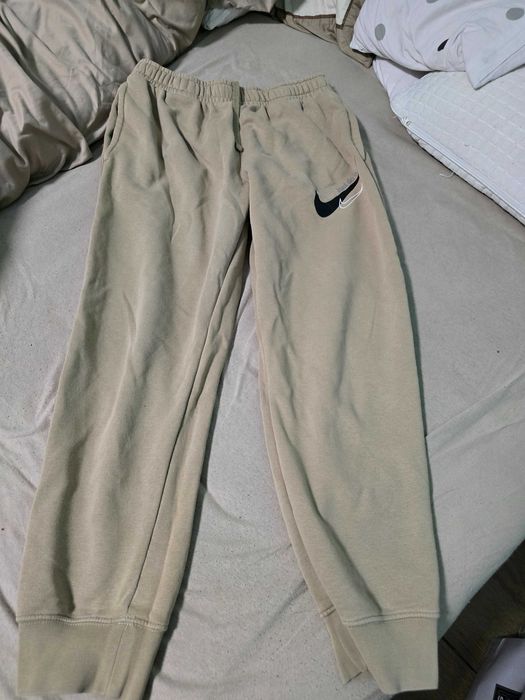 Spodnie dresowe r M bezowe nike