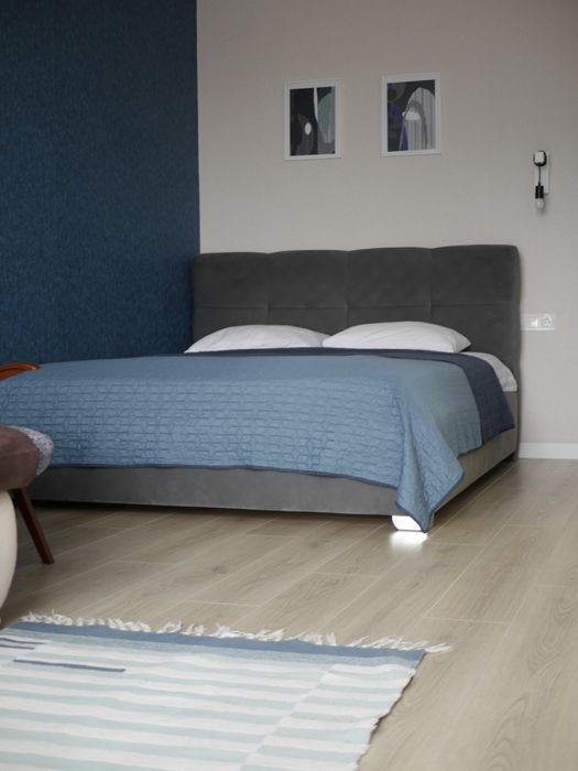 Нова і стильна квартира в центрі світло є ЖК Prestige Apartments.