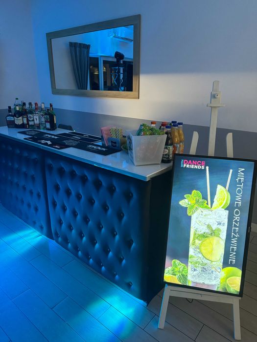 BARMAN na twoją imprezę MOBILNY BAR na wesela 18 40 eventy