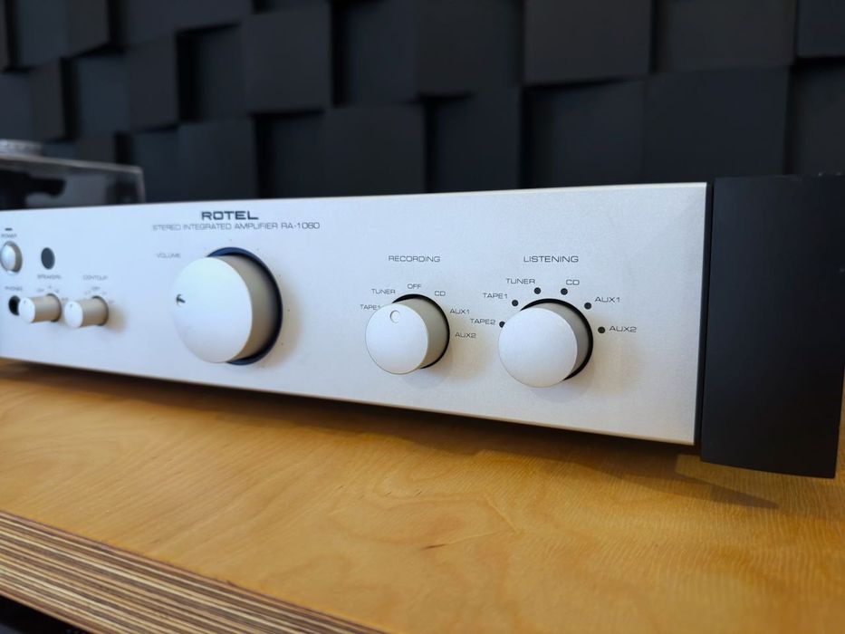 Wzmacniacz ROTEL RA-1060, komplet