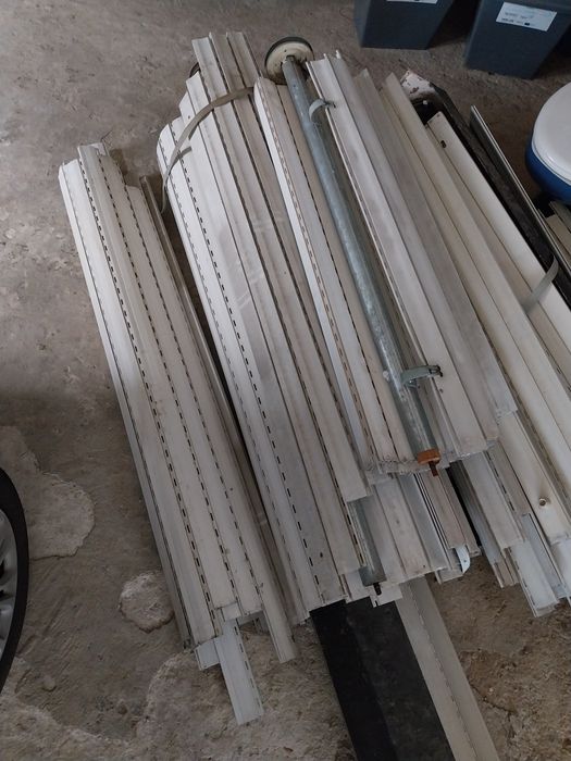 Estores e material associado