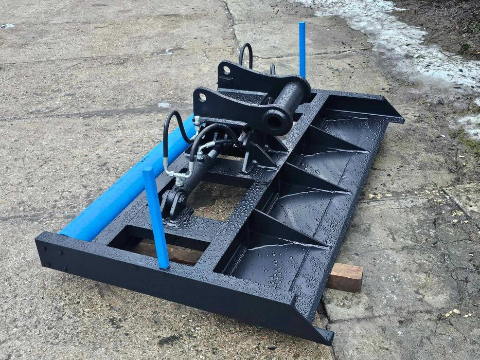Równiarka do koparki koparko-ładowarki hydrauliczna 5-8T niwelator