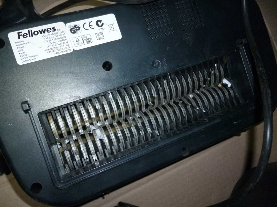 Шредер (уничтожитель) Fellowes P-55C