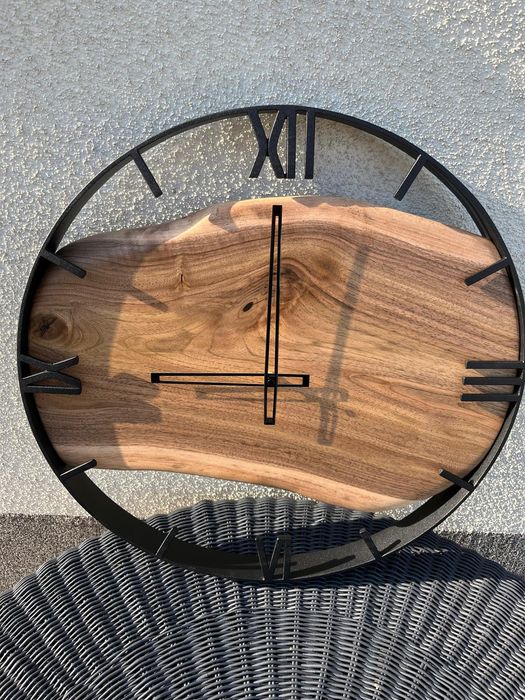 Piękny, wyjątkowy zegar loft drewno orzech włoski,metal 50 cm