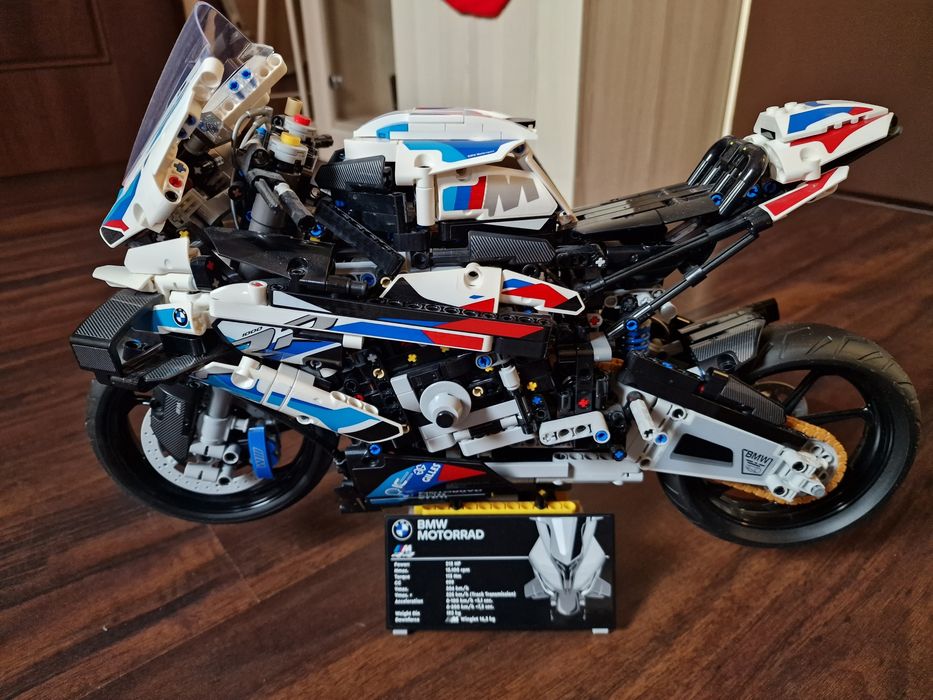LEGO 42130 Technic BMW M 1000RR