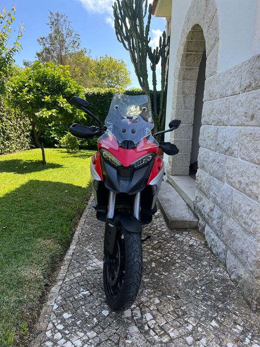 Ducati multistrada V4S Nacional