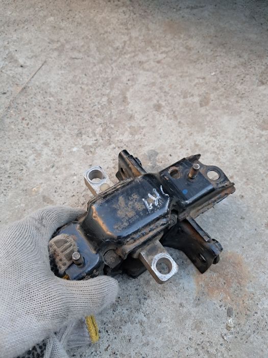 Вентелятор skoda fabia 2