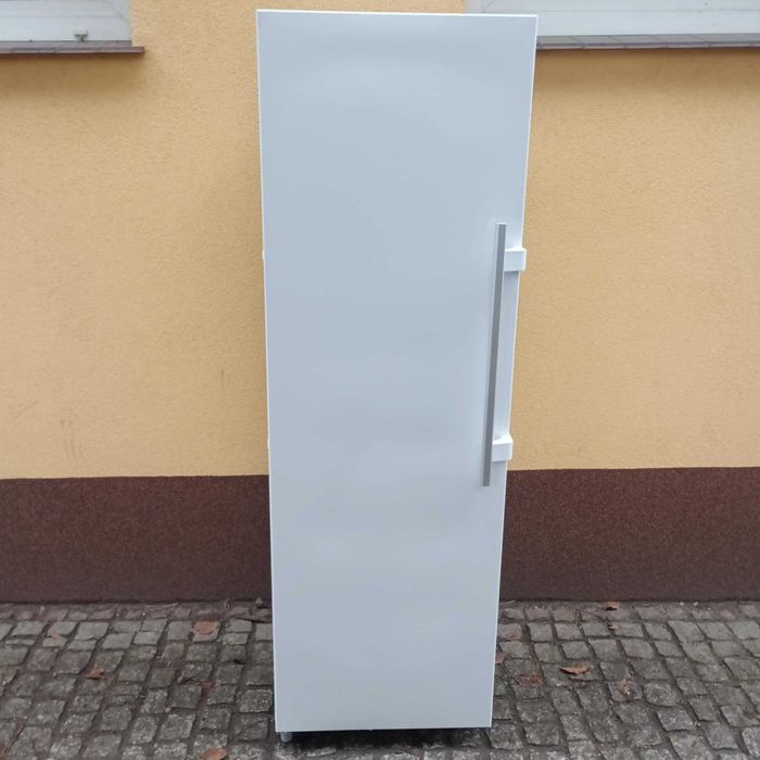 Zamrażarka HANSEATIC NoFrost - 7 szuflad-271 l.