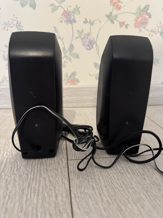 Колонки компьютерные Logitech, мощный чистый звук