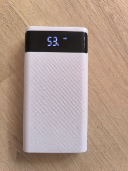 PowerBank 20000 mAh na 6 ogniwach li-ion szybkie ladowanie
