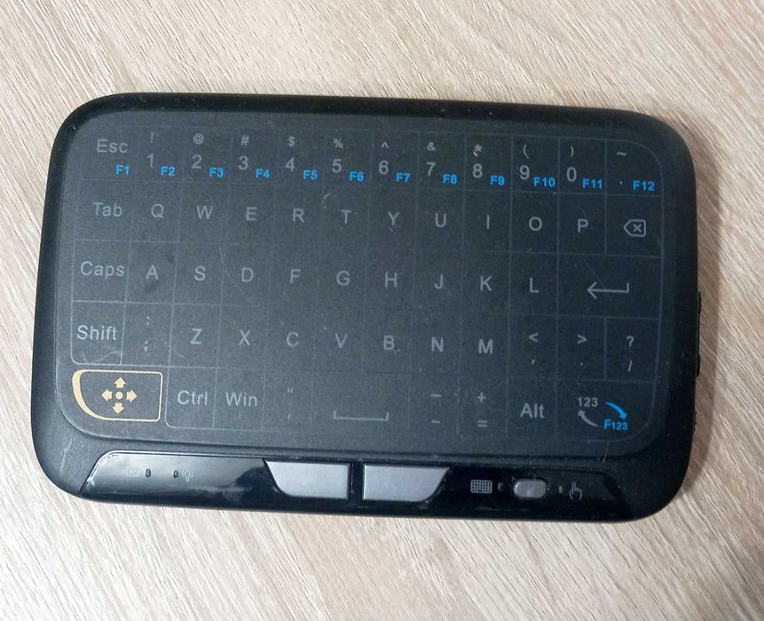 Бездротова сенсорна клавіатура міні H18