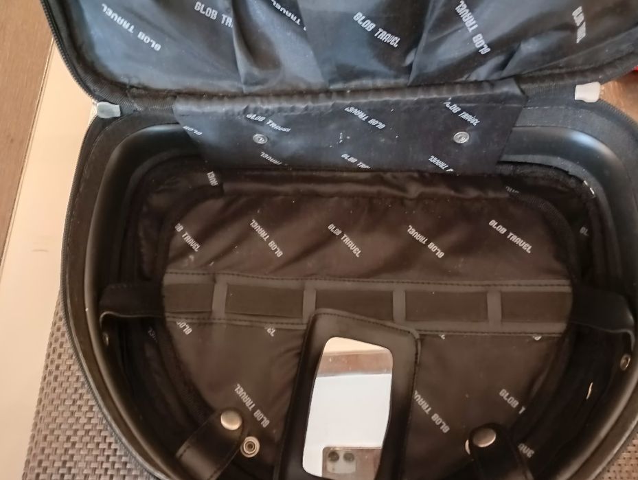 Kuferek globtravel 37*26*16cm dwustronnie odpinany