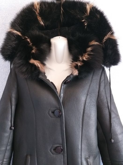 Дублёнка тёплая натуральная олень цегейка песец по низкой цене разме М