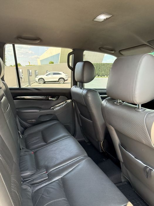 Toyota Land Cruiser Prado 120