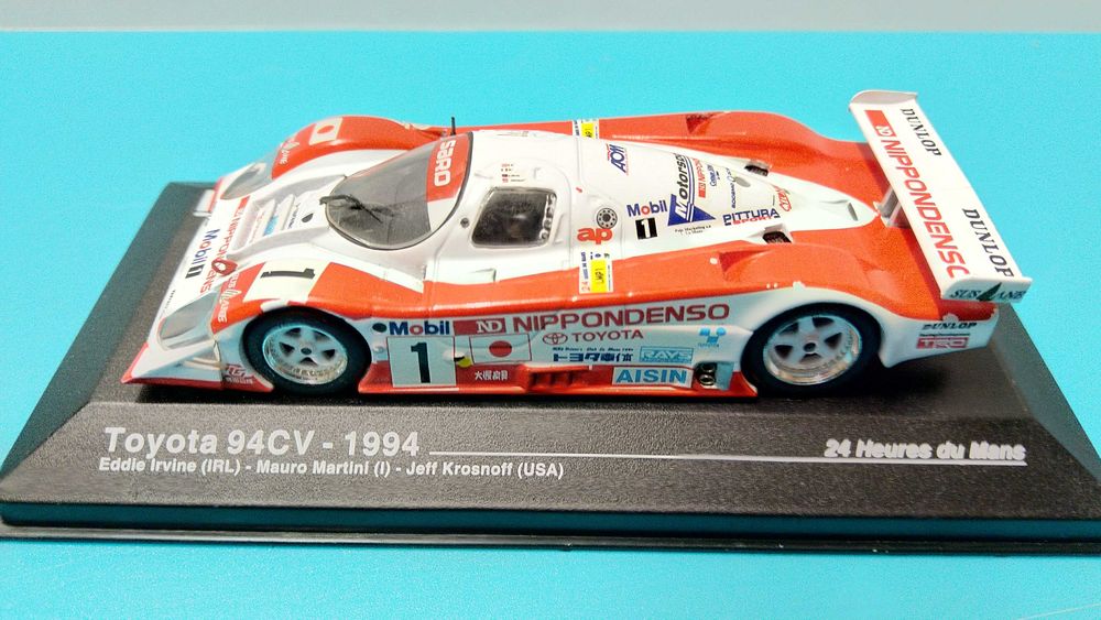 Toyota 94CV #1: 24h Le Mans 1994 (2º lugar) - Miniatura Altaya/IXO escala 1/43