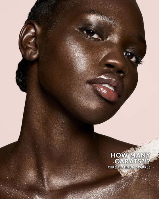 Хайлайтер Fenty Beauty by Rihanna