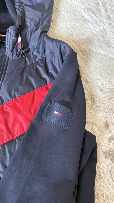 Кофта Tommy Hilfiger с капюшоном оригинал