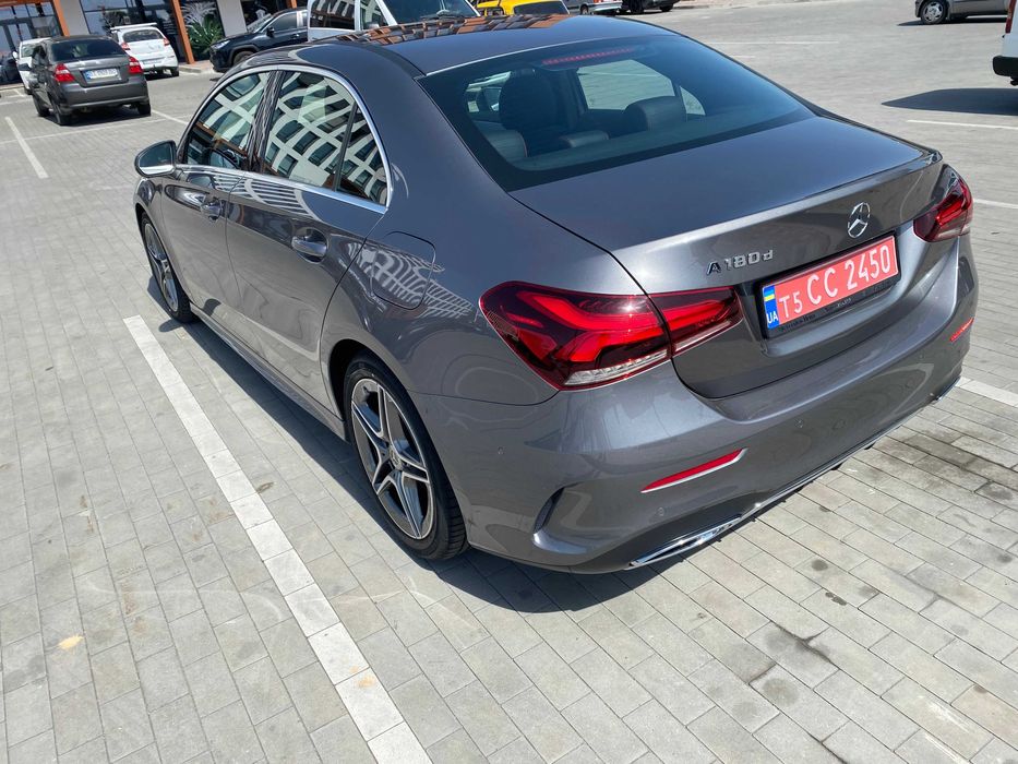 Продам Mercedes-Benz A-Class АMG-line, 2019, V177 , офіційний