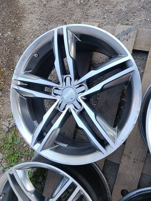 Диски R18 5x112 ет 44 Dia 66.6 MAM