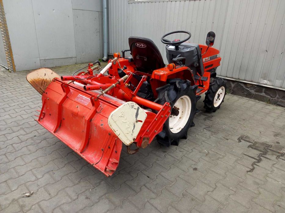 Japoński traktorek Yanmar KE 3 z glebogryzarką 4x4 13 km