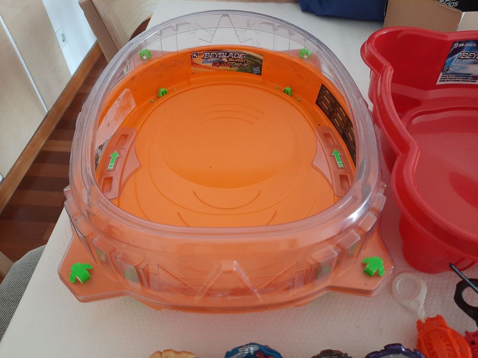 Conjunto Beyblade