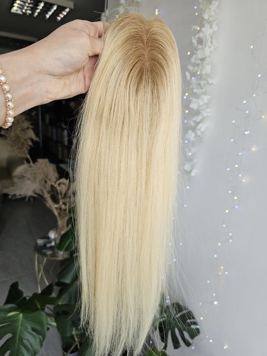 Mini topper tupet mono Lucy słoneczny blond z odrostem 50 cm