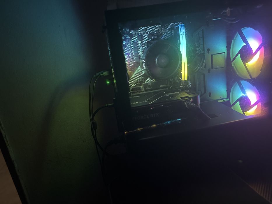 PC Gamer Ryzen 5 5600G + RTX 4060 Ti