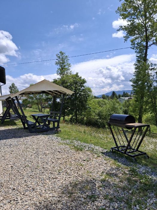 Відпочинок у Карпатах, Яблуниця. Котедж поблизу Буковеля.