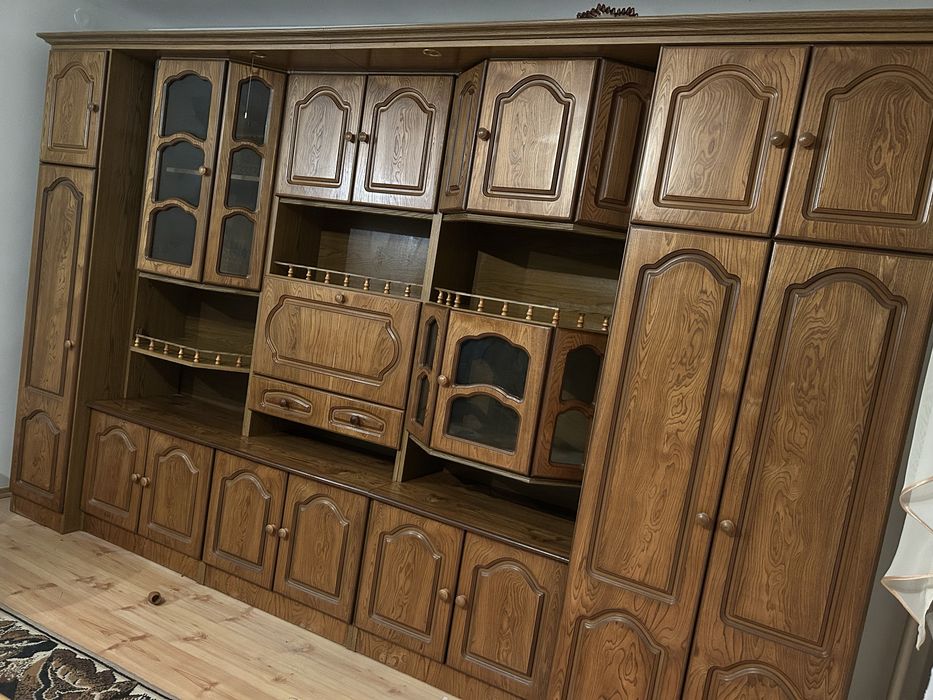 Meblościanka do salonu solidna