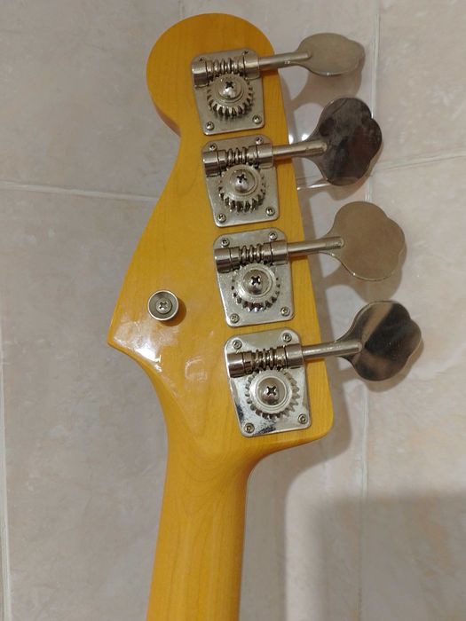 fender jazz bass japan - Купить бас-гитары - Цена на OLX.ua