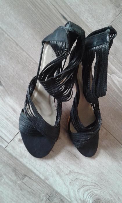 Czarne buty rozm. 41