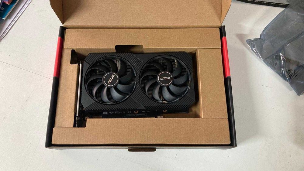 Placa gráfica AMD RX 6500 XT 4GB - Asus Dual OC