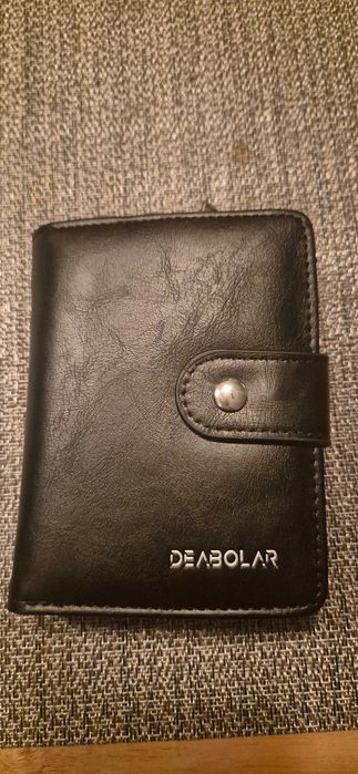 Nowy skorzany meski portfel