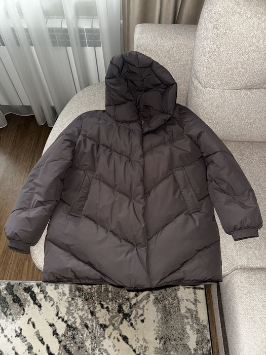 Зимова куртка в шоколадному кольорі