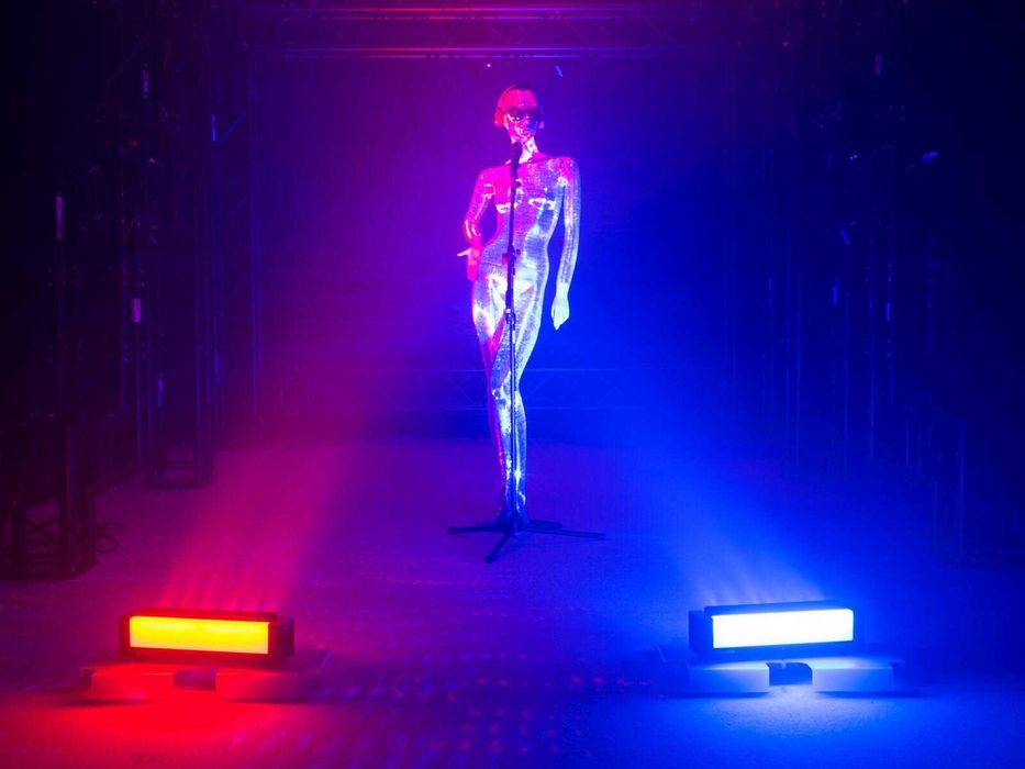 Wynajem oświetlenia akumulatorowego Warszawa Wesela Eventy Konferencje