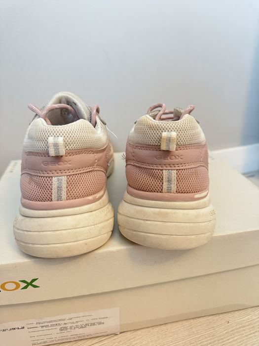 Кроссовки Geox в илеальном состоянии