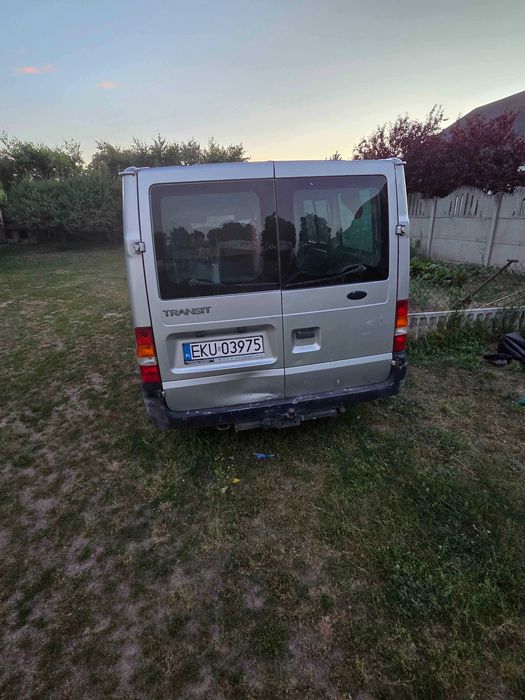 Ford Transit 2.0 diesel , 9-osobowy