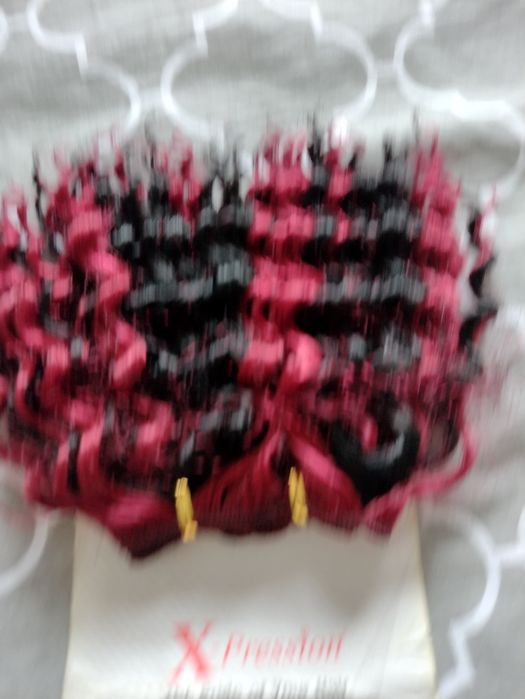 Włosy sztuczne  dwa razy plus dodatek