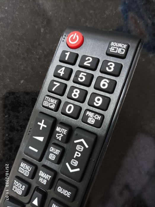 Samsung TV Remote Control Command64309610161923121