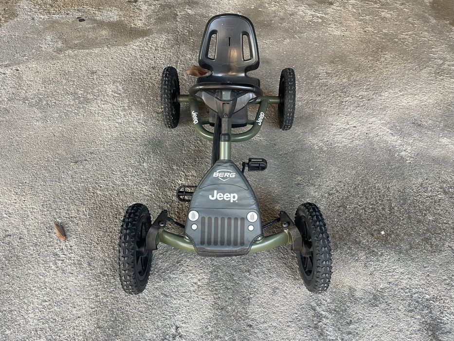 Carro a pedais BERG Jeep Junior / Buddy