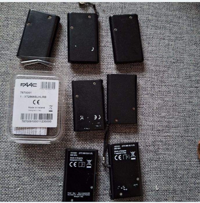 Piloty do bramy Faac 8 szt