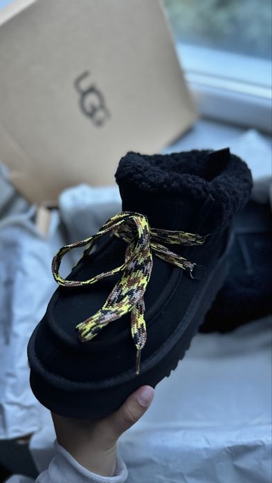 Замшеві черевики ugg чорні утеплені — zdjęcie 3