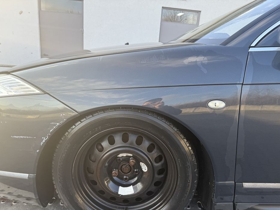 Błotnik lewy Citroen C6 EYPC bardzo ładny!