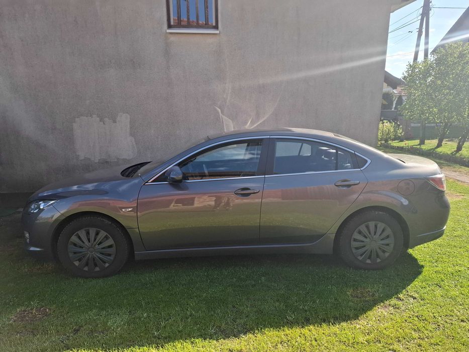 Mazda 6 samochód osobowy